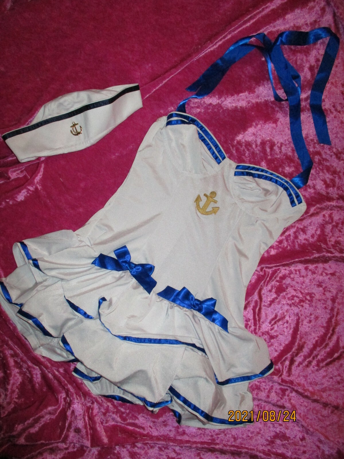 Picture 1 of 2