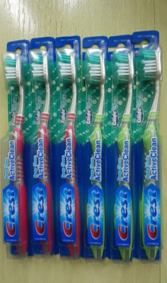 Oral B Zahnbürste Crest Deep Clean Toothbrush Active Clean Wellenförmiges Soft