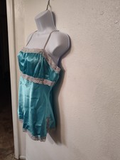 Robe Charlotte Russe Pêche Pâle Sans Manches - Dentelle, Stretch, Taille Junior M, Occasion