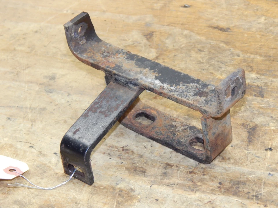 Montaje generador arranque Ford 120/K301 Foto 2 de 2