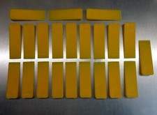 22 gelbe Kunststoffkeile Montage-Demontage Unterlegkeile Fensterkeile Klemmkeile