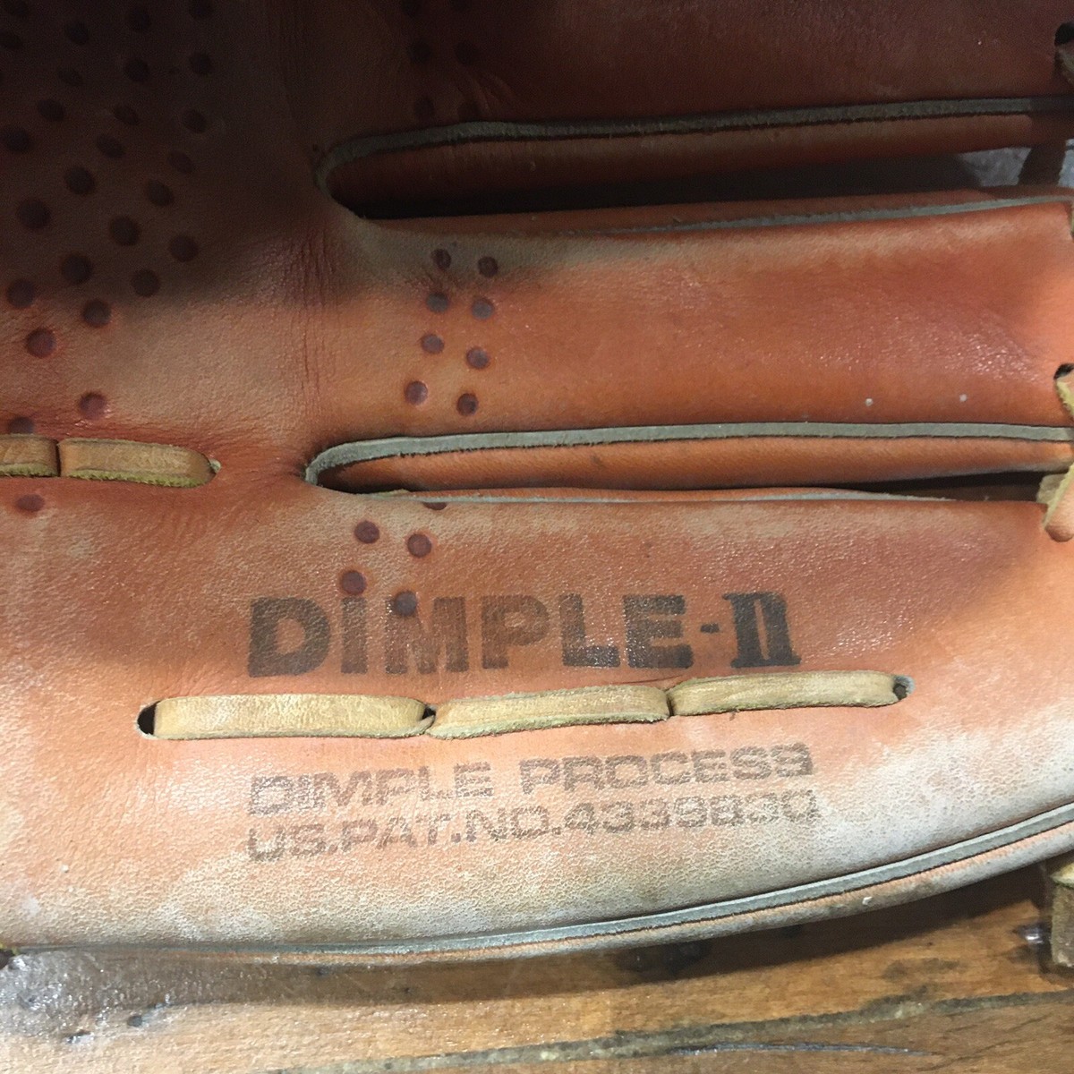 Gant Baseball Ssk Gant De Baseball/softball SSK USG-90 Dimple II En Cuir - Taille 13, Main Droite, Occasion En Excellent état Gant SSK USG-90