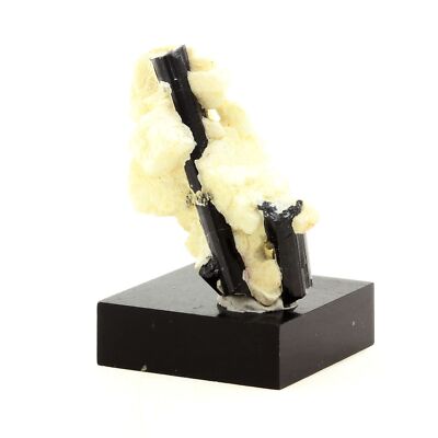 stones And Minerals. Tourmaline Schorl. 66.5 Ct. Shigar Valley, Skardu District