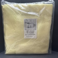 VTG Northern Chatham Baby Blanket Acrylic Full Satin Trim Yellow Soft New Sealed
