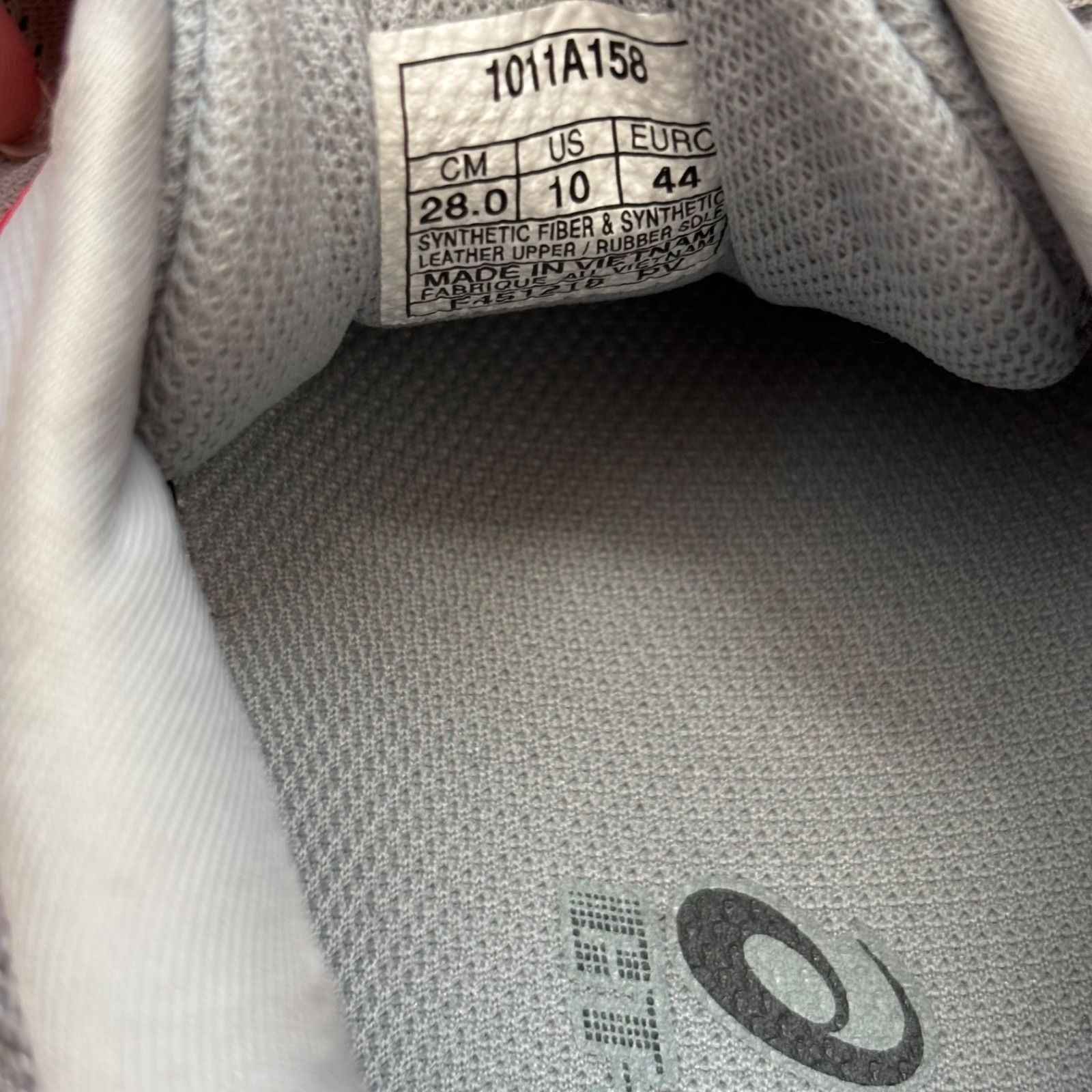 Asics GT-2000 7 Gray Men's Running Shoes, Size 28cm, Excellent Condition thumbnail 11