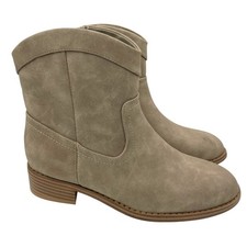 Nordstrom Rack girl tan boots Size 3M side zipper