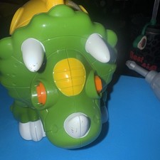 TOYS R US DRAGON TOY ASSEMBLE DISASSEMBLE SCREWDRIVER FUN DINOSAURS PLAY LEARN