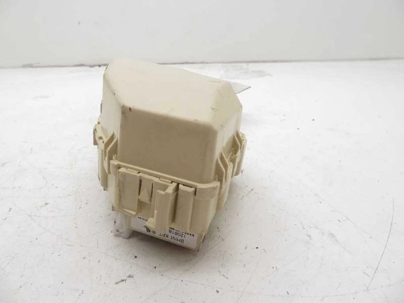 2013 HYUNDAI GENESIS CABIN FUSE BOX 91950-3M301 Foto 4 de 4