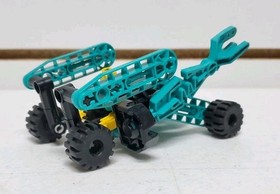 Lot of 4: LEGO Technic Throwbots 8500, 8501, 8502 & 8503, Pre-Owned *READ*