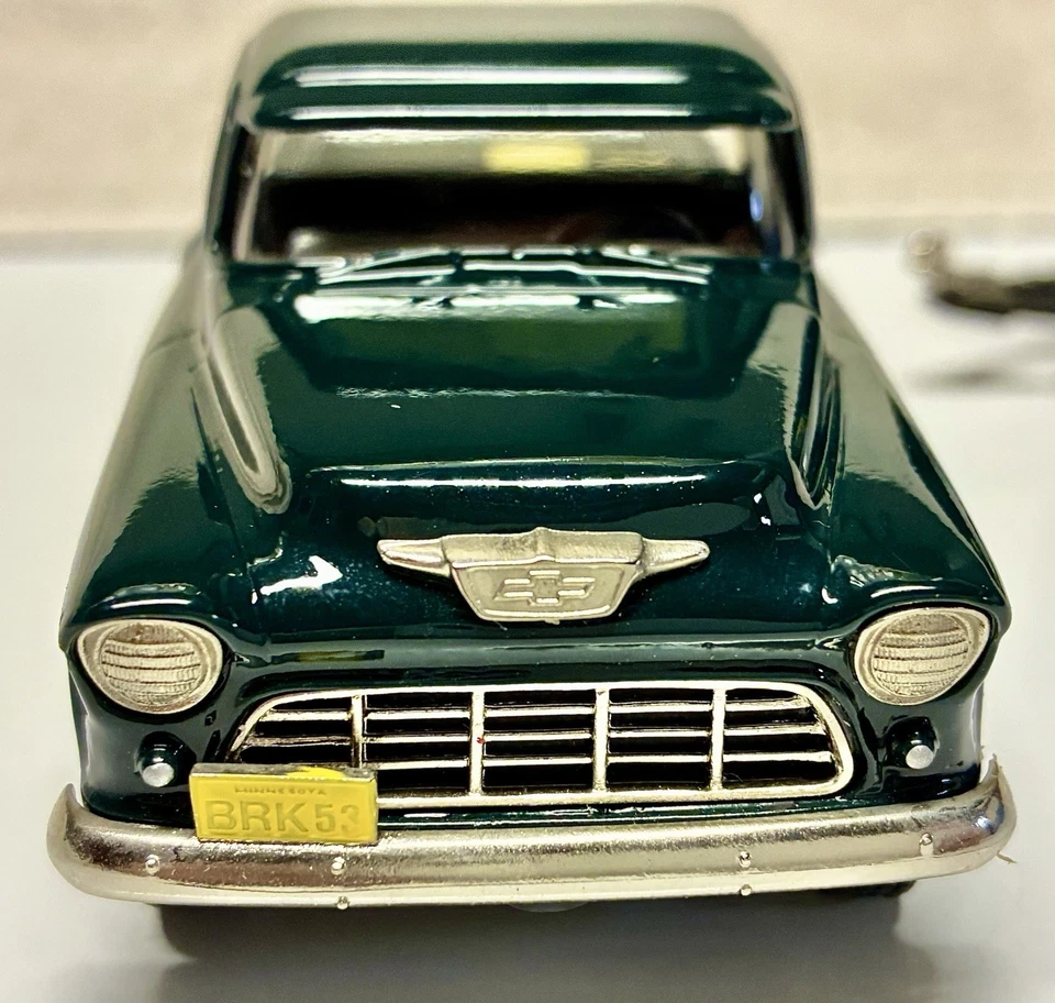 RARO LE 1/43 Brooklin 1955 Chevy camafeo P/U y remolque para caballos. Granjas Bluegrass. Foto 2 de 4
