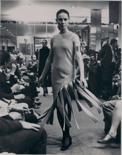 Vestido midi vintage de sarga naranja fuego de Pierre Cardin 1971 con flecos de gran tamaño M - Imagen 2 de 7