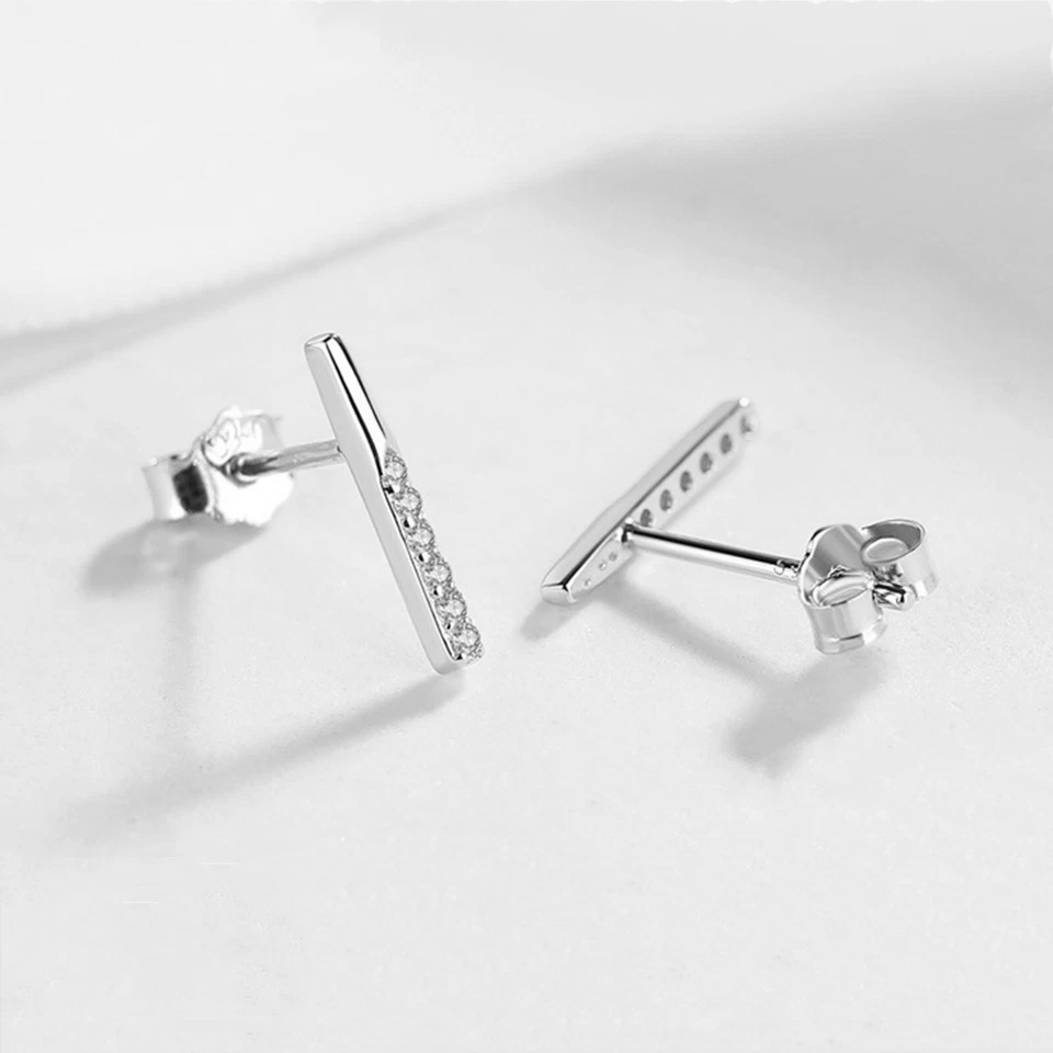 Orecchini A Perno A Barra Punta Mini In Argento Sterling Con CZ Paved - Immagine 4 di 4