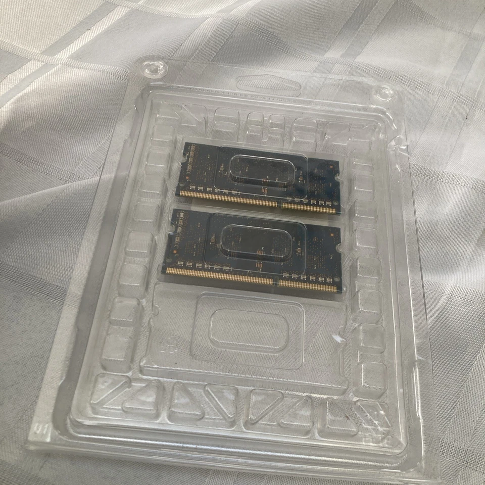 2x Hynix 1 GB RAM (lot of 2 Total - 1GB 1Rx16 PC3 - 10600S-9-10-C1 Used. - Image 3 of 3