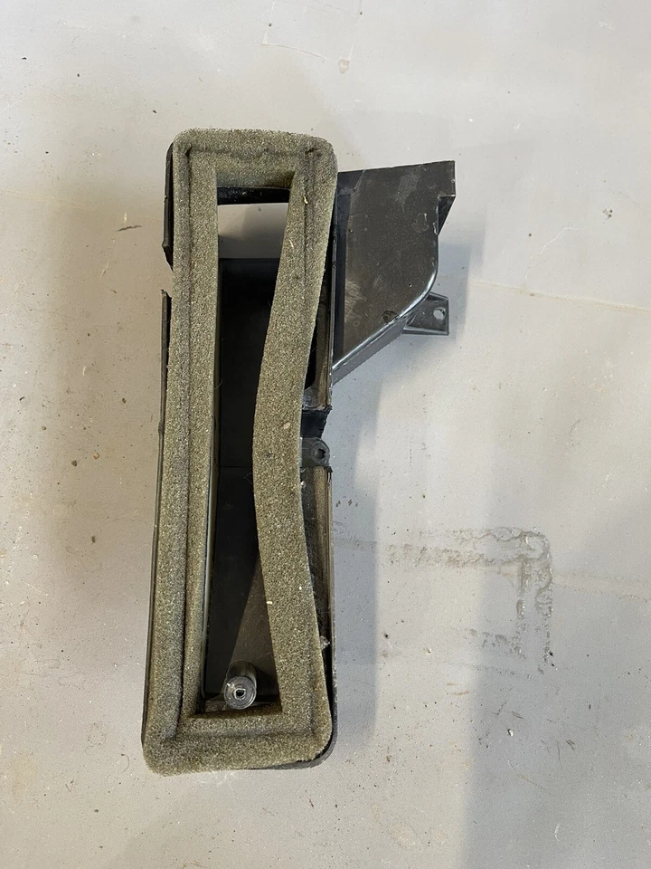 1978-1987 Cutlass Monte Carlo A/C painel duto de ventilação prateleira Grand Prix El Camino 442 - Imagem 4 de 4