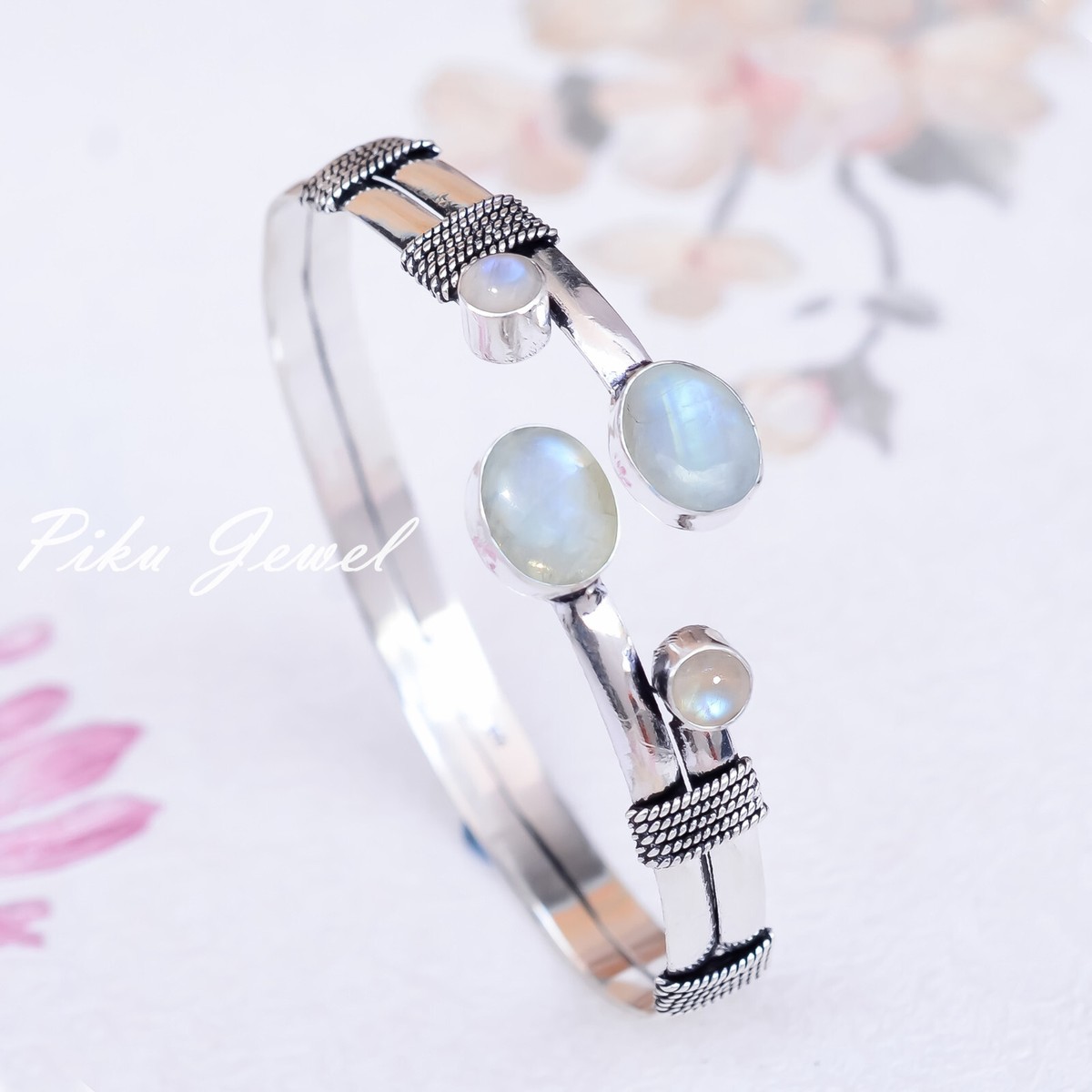 Bracciale aperto con pietra di luna in argento 925 - PATH