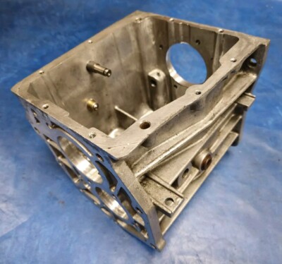 T5 World Class Transmission Main Case Mustang S10 Camaro Firebird