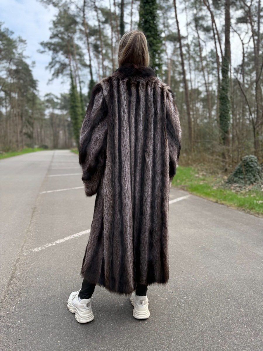 Full-Length Raccoon Fur Coat, XXL Size, Soft and Fluffy Real Fur
