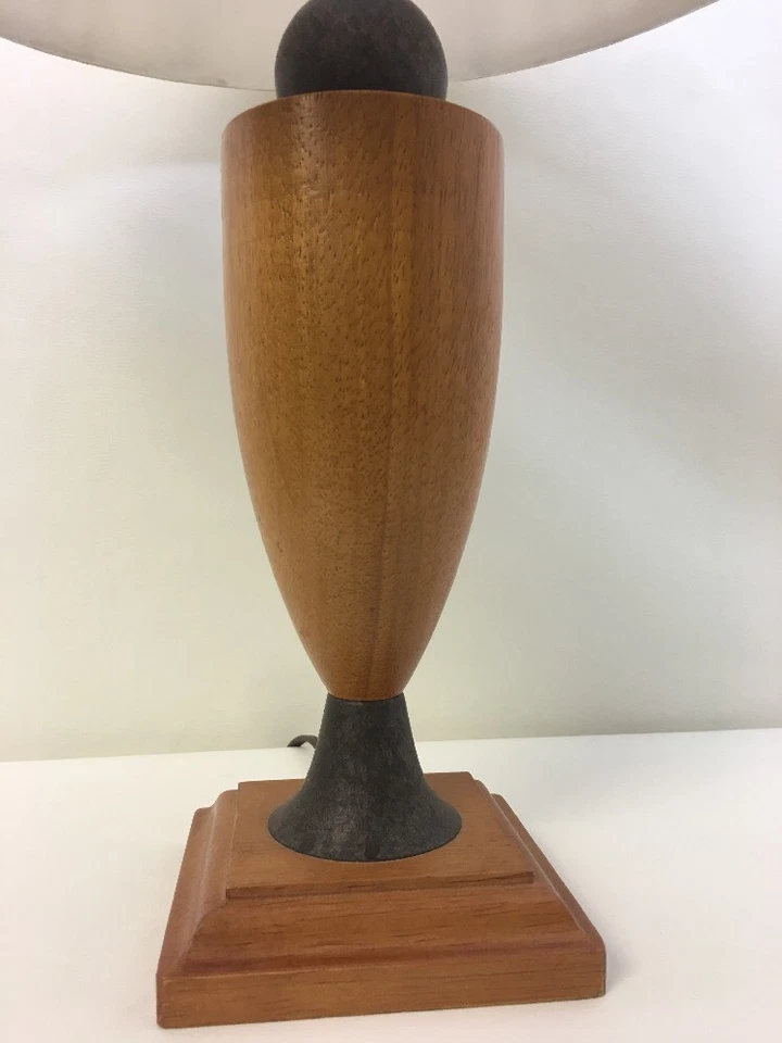 Lámpara de teca moderna vintage retro contemporánea retro circa 1999 Memphis Foto 3 de 4