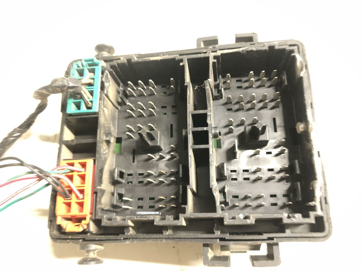 2007-2009 Chevy Silverado 1500 2500 Dash Fuse Box Junction