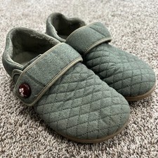 Vionic Women  s Size 9 Jackie Green Quilted Slip On Casual Slipper Shoes