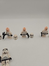 Lego Star Wars Lot of 6 Minifigures Stormtroopers with blasters