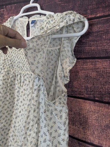 Old Navy flutter sleeve smocked pintucked blouse gold accents 3x - 第 8/10 張圖片