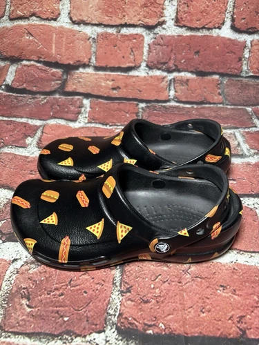 Crocs Bistro Hamburger Hotdogs Pizza Rare Graphics Unisex Sz. Men's  5 Women's 7