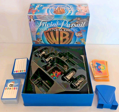 Trivial Pursuit Warner Bros. All-Family Edition Hasbro 100% Complete Fast Ship