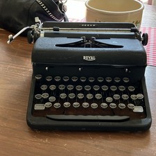 Royal Manual Portable Vintage Steel Typewriter thumbnail