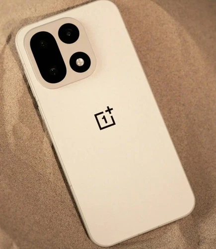 One Plus 15 Dual Sim Original Brand New 5G 50MP Fast Charging Android Smartphone