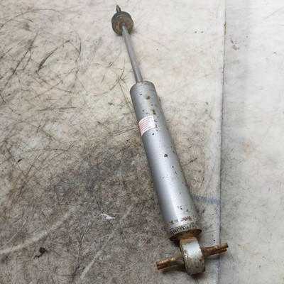 Mercedes-Benz W123 1983 Stoßdämpfer vorne 554004FK28 Diesel KEG28618