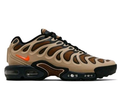 Nike Air Max Plus Drift 'Sanddrift/Hyper Crimson'  FZ3041-200 Men's Size 9.5