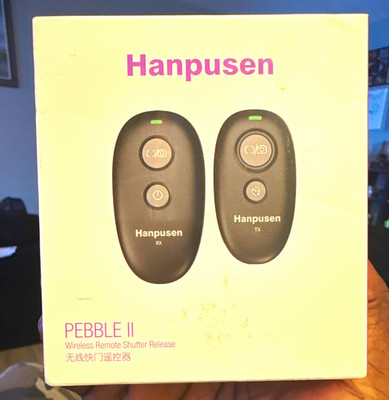 Hanpusen PEBBLE II Wireless TX/RX Remote Shutter Release for Camera, Black 3.7V