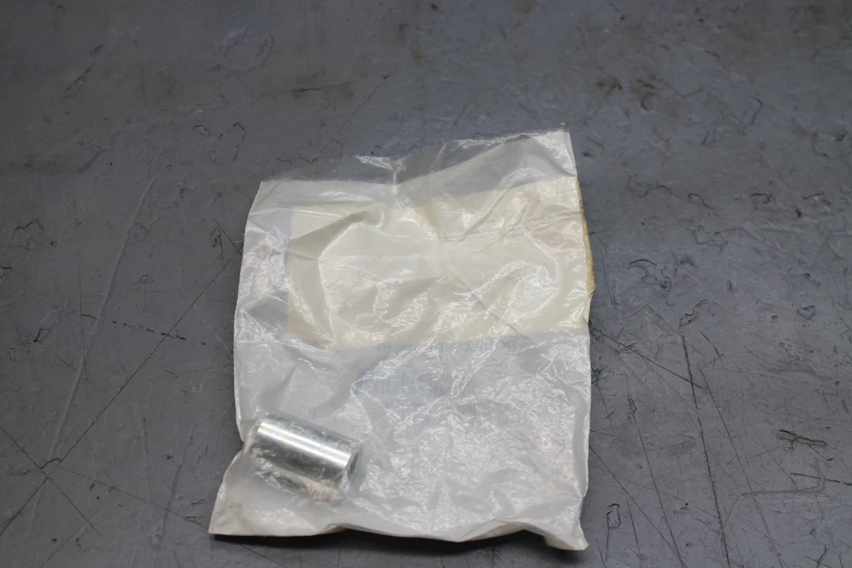 OEM NOS CAN-AM SPEED BUSHING 705600541 - Image 4 of 4