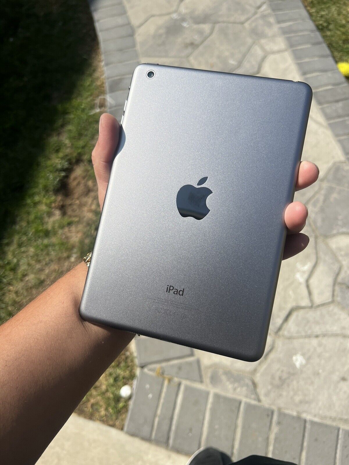 Apple iPad mini 1st Gen. 12GB, Wi-Fi, 7.9in - Black & Slate EXCELLENT  CONDITION