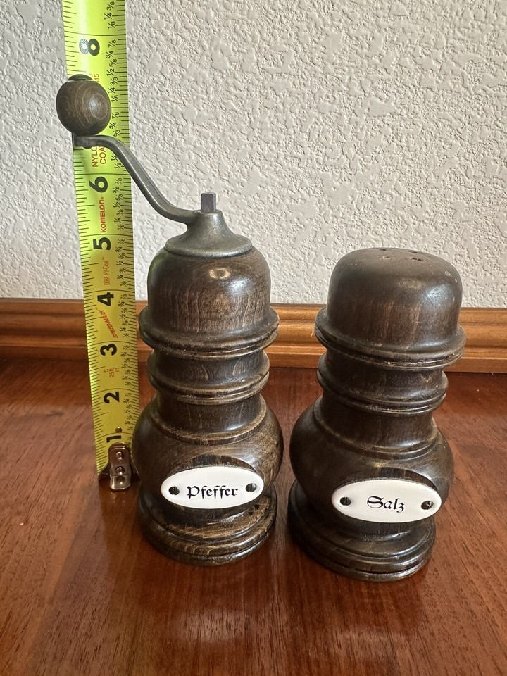 Vintage Zassenhaus Salt / Salz & Pepper / Pfeffer Mill Set Marked W