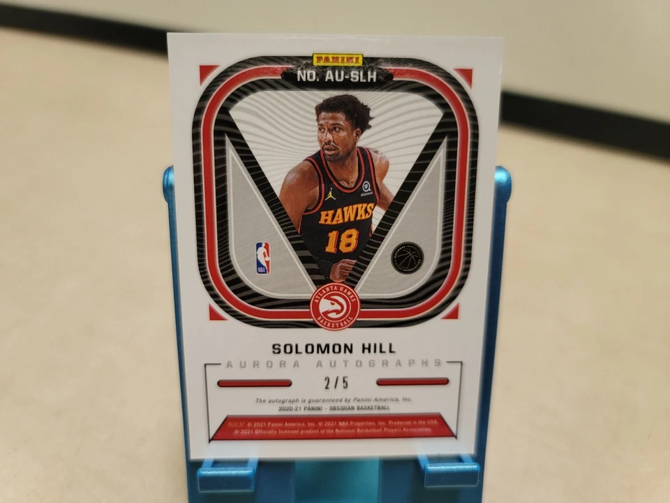 2/5 Solomon Hill 2020-21 Obsidian Aurora Auto Hawks Autograph SP AU-SLH T6119 - Image 4 of 4