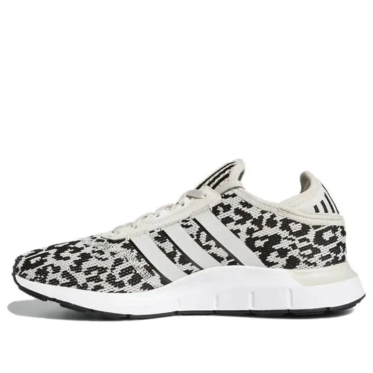 superávit Están familiarizados Enlace NEW Adidas Originals Womens Swift Run X Animal Print Size 6.5 FY2998 | eBay