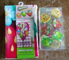 SHOPKINS SHOWER CURTAIN  HOOKS NEW IN PACKAGE- 72'' X 72''