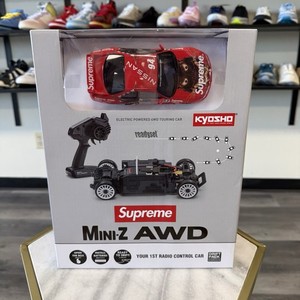 Supreme Nissan get Kyosho ラジコン　シュプリーム Supreme-Kyosho-Mini-Z-Nissan-