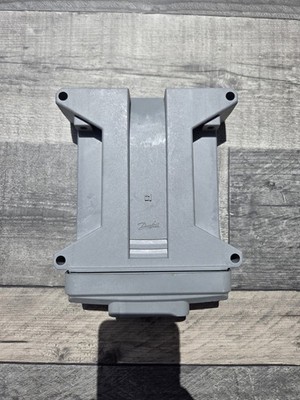 1pc NEW DANFOSS MC050-112 00000 controller 70091045V170.lhx