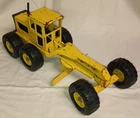 Vintage 1970's Tonka Motor Grader Yellow Pressed Steel Construction 17" Long