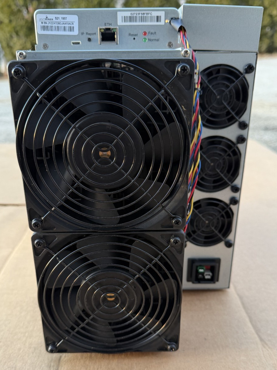 Bitmain Antminer S21 195T 3500W Bitcoin - SHA256 ASIC Miner - 195TH/s