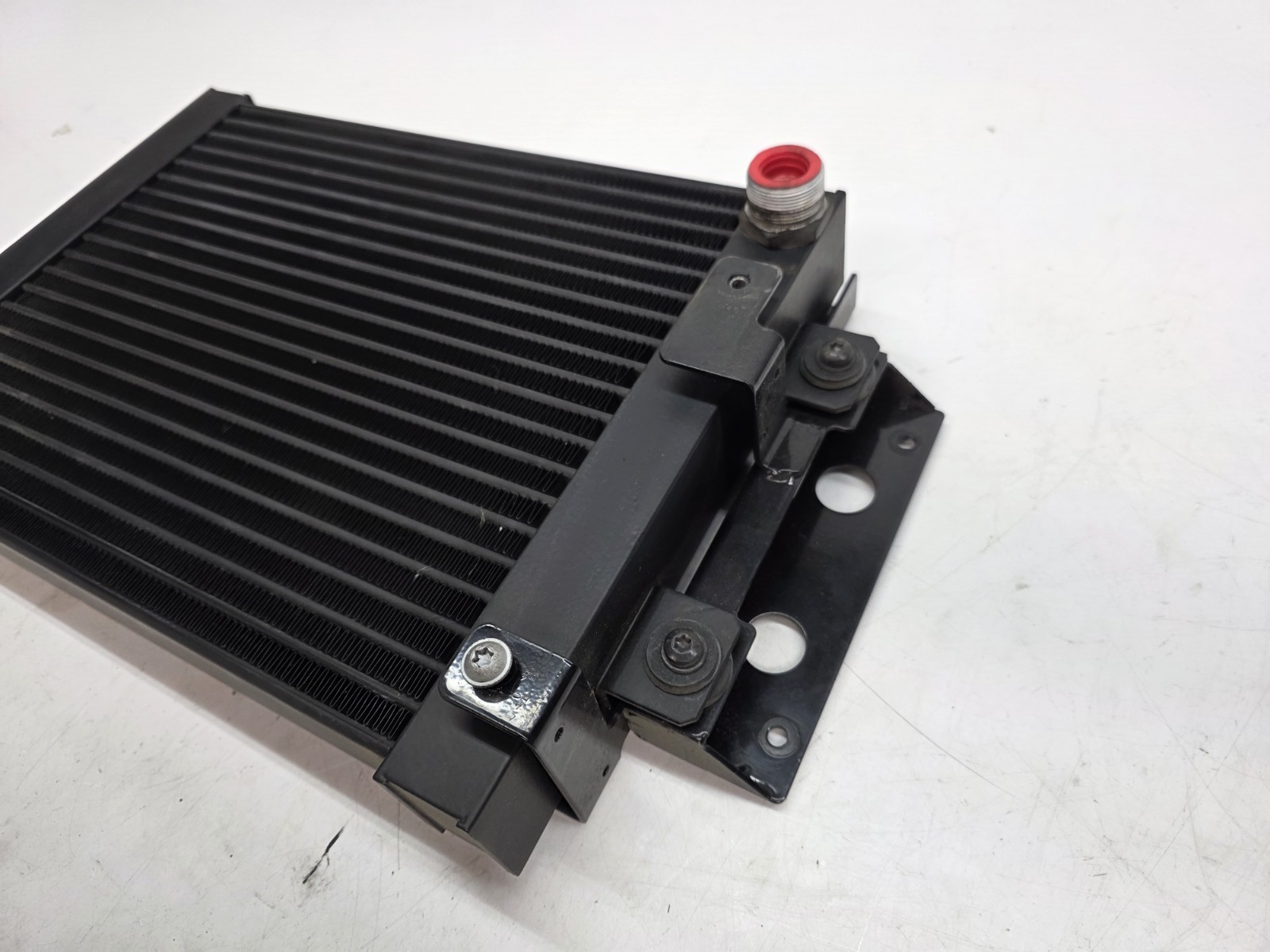 LAMBORGHINI AVENTADOR LP700 LP770 SVJ ENGINE OIL COOLER OEM 07M117021C
