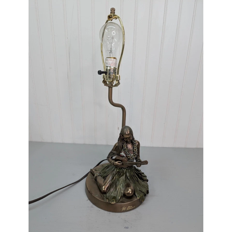 Vtg 2005 Island Heritage Aloha Hawaii Hula Girl Ukulele Lamp Home Decor Working - Image 4 of 4