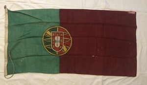 Vintage 1950s Portugal Flag Hand painted Coat of Arms 4’6” by Excelsior Unused