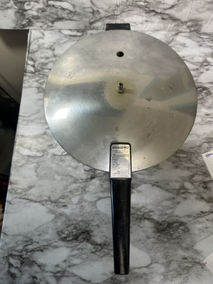 #ad 1970s Vintage Presto Pressure Cooker Missing Stopper $22.88