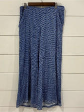 Max Studio Women's Printed Lightweight Pull-on NWOT Cropped Pants Size Medium