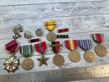 ORIGINAL WWII US COLONEL NAMED LEGION OF MERIT ETC MEDAL INSIGNIA GROUPING