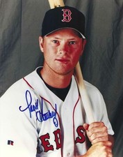 Signed 8x10 SCOTT HATTEBERG Boston Red Sox Autographed photo - COA 